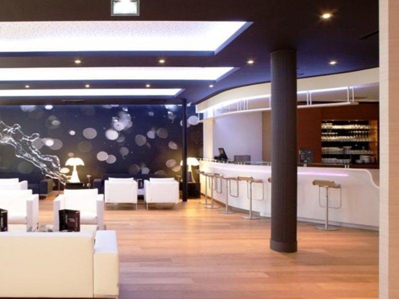 Centre 3*